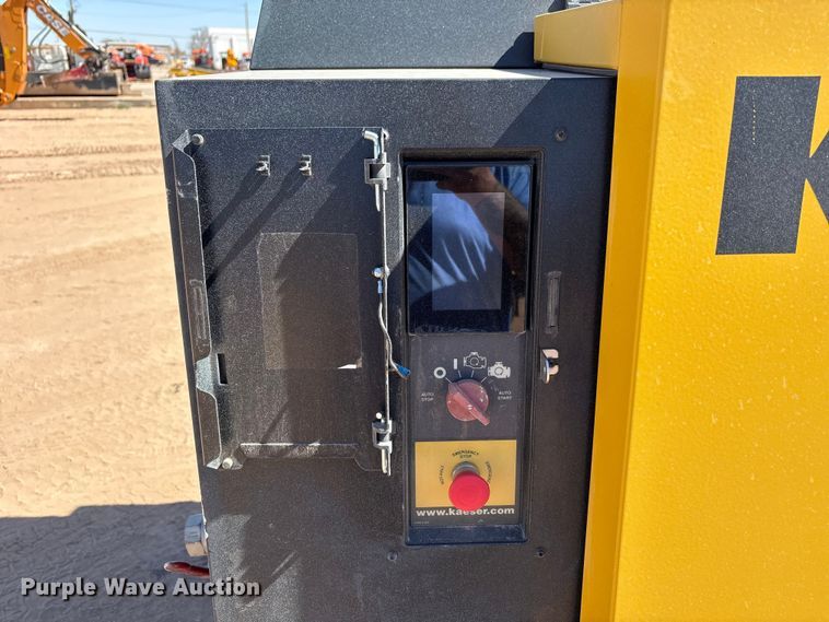 image for item EU4928 2022 Kaeser M118 air compressor