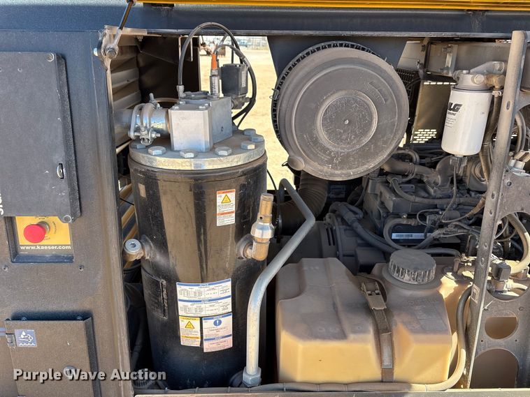 image for item EU4928 2022 Kaeser M118 air compressor