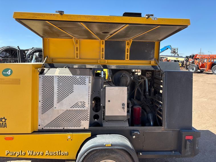image for item EU4928 2022 Kaeser M118 air compressor