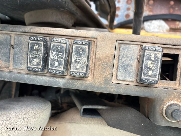 image for item EU5512 2008 John Deere 850DLC excavator