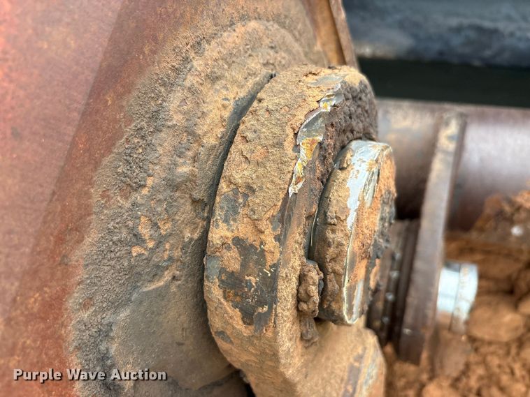 image for item EU5522 Volvo EC360B LC excavator