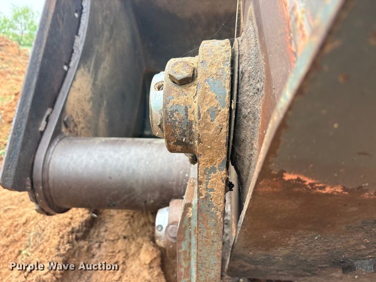 image for item EU5522 Volvo EC360B LC excavator