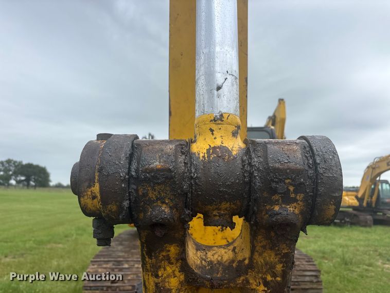 image for item EU5525 2018 Komatsu PC210LC-11 excavator