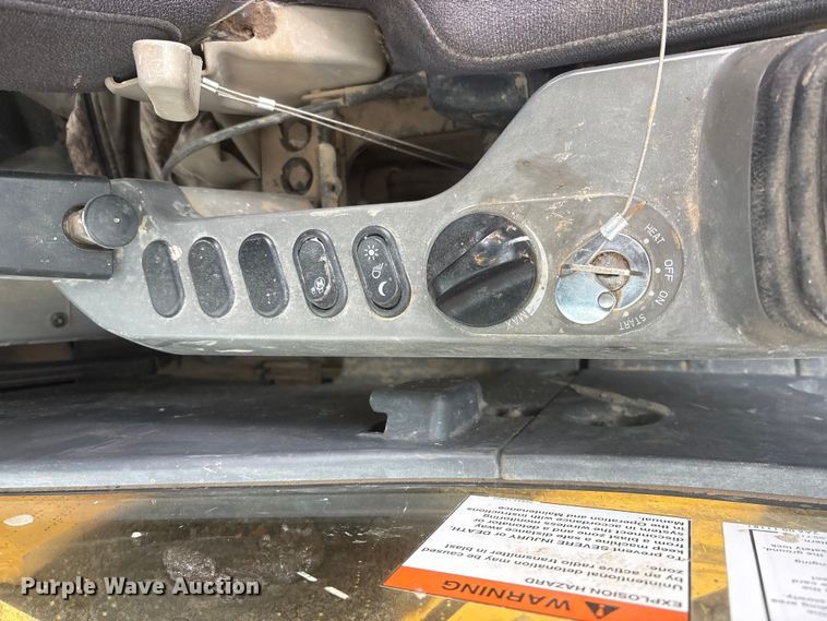 image for item EU5525 2018 Komatsu PC210LC-11 excavator