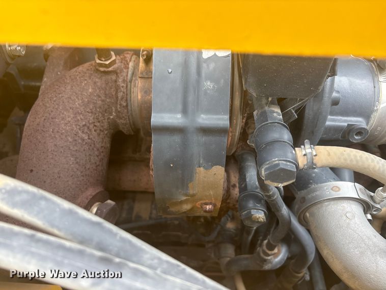 image for item EU5525 2018 Komatsu PC210LC-11 excavator