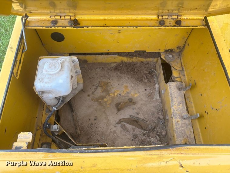 image for item EU5525 2018 Komatsu PC210LC-11 excavator