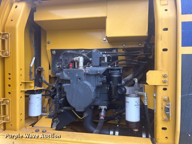 image for item EU5525 2018 Komatsu PC210LC-11 excavator