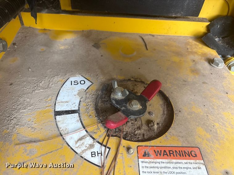 image for item EU5525 2018 Komatsu PC210LC-11 excavator