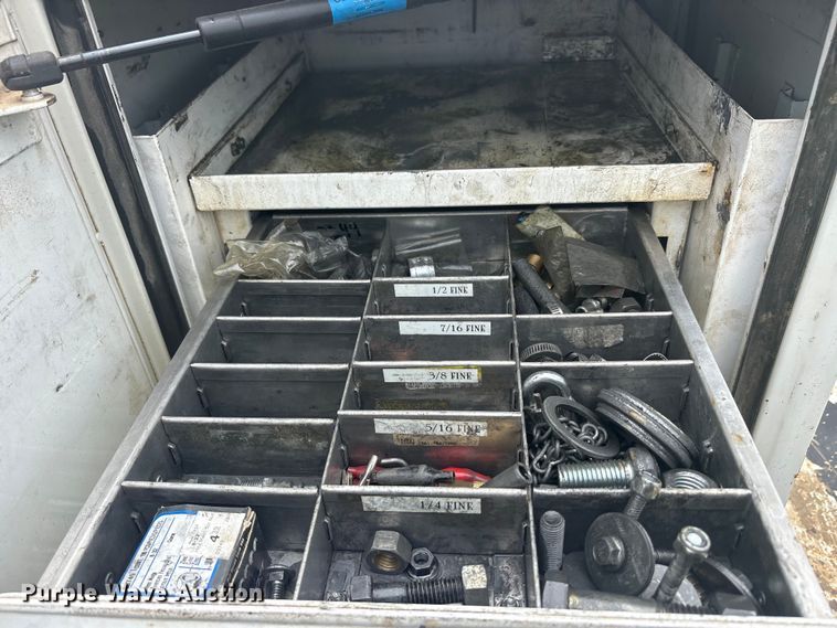image for item EU5526 2015 Ford F550 Super Duty XL utility / service truck