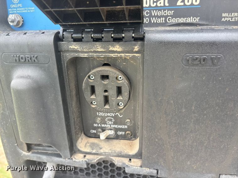 image for item EU5526 2015 Ford F550 Super Duty XL utility / service truck