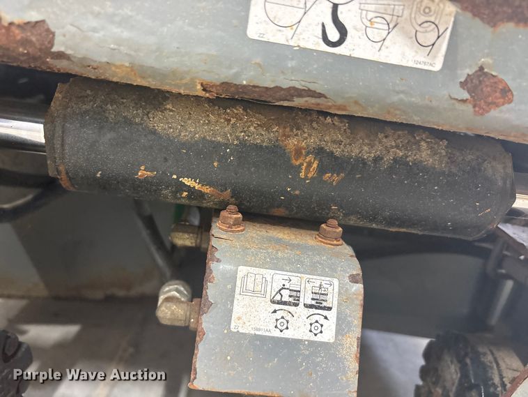 image for item EU5528 2017 Skyjack SJIH3219 scissor lift