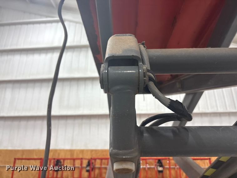 image for item EU5528 2017 Skyjack SJIH3219 scissor lift