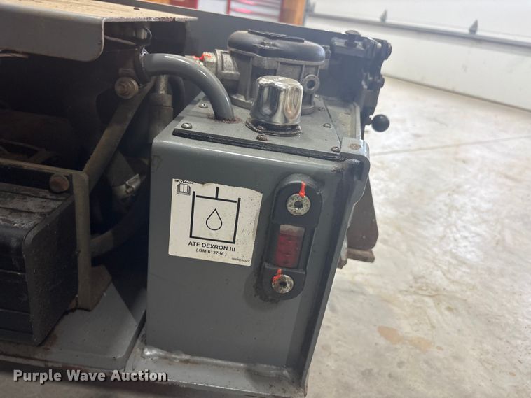 image for item EU5528 2017 Skyjack SJIH3219 scissor lift