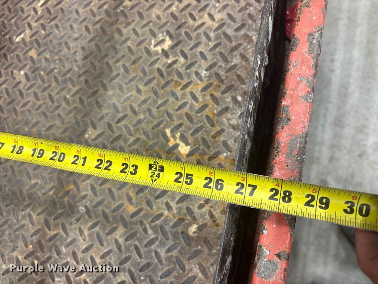 image for item EU5529 2017 Skyjack SK111-3219 scissor lift