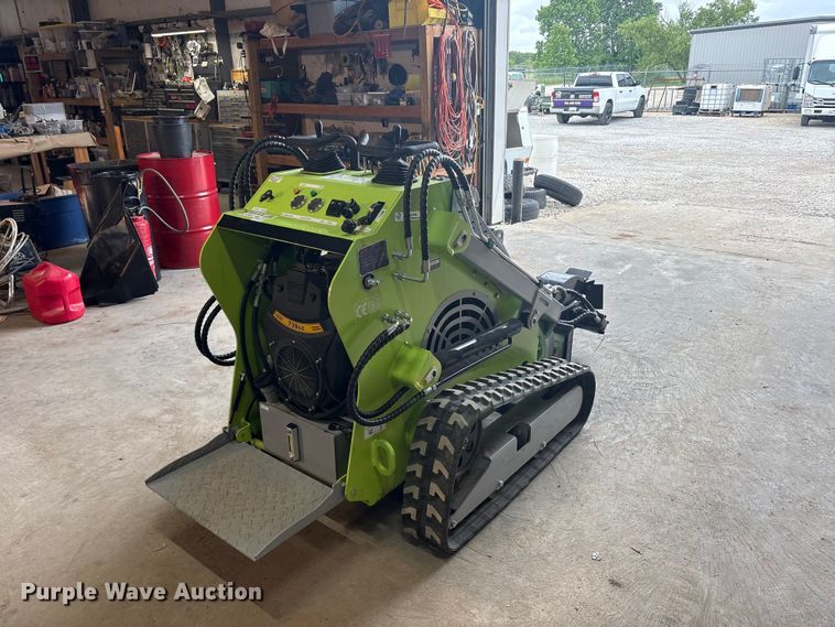 image for item EU5534 2025 Starvox SV-480 compact utility loader