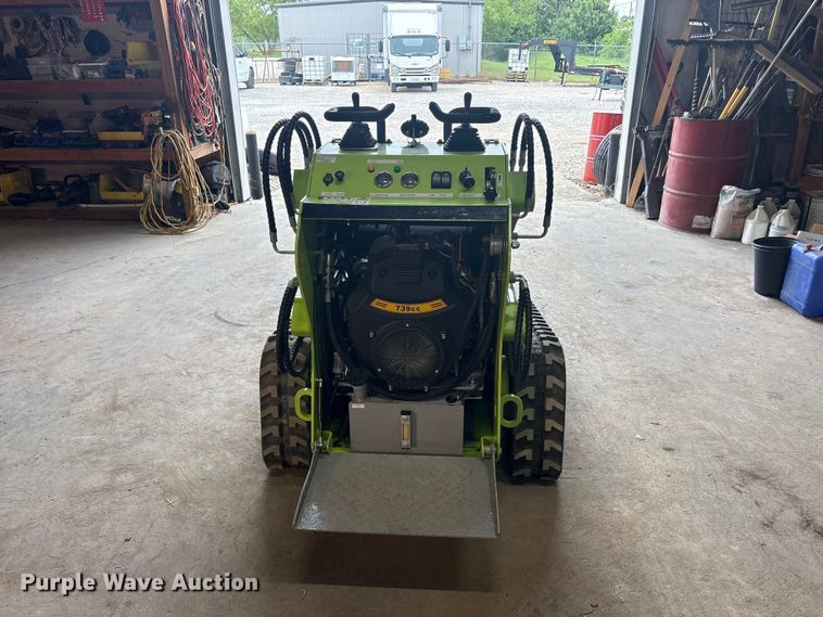 image for item EU5534 2025 Starvox SV-480 compact utility loader