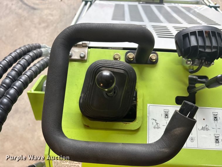 image for item EU5534 2025 Starvox SV-480 compact utility loader