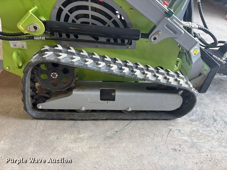 image for item EU5534 2025 Starvox SV-480 compact utility loader