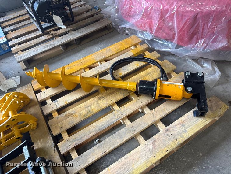 image for item EU5543 Auger