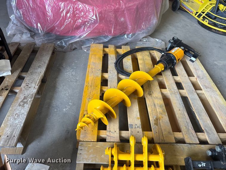 image for item EU5543 Auger