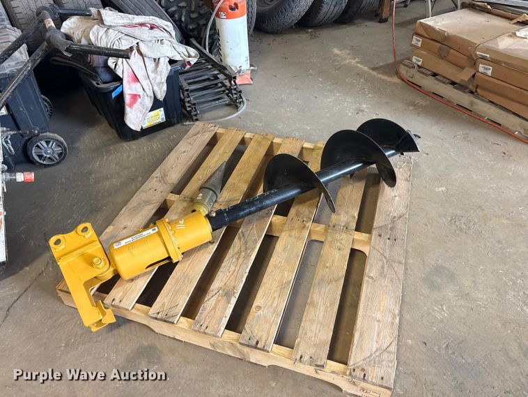 image for item EU5544 Auger