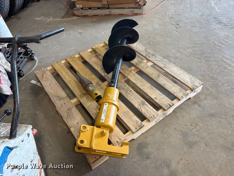 image for item EU5544 Auger