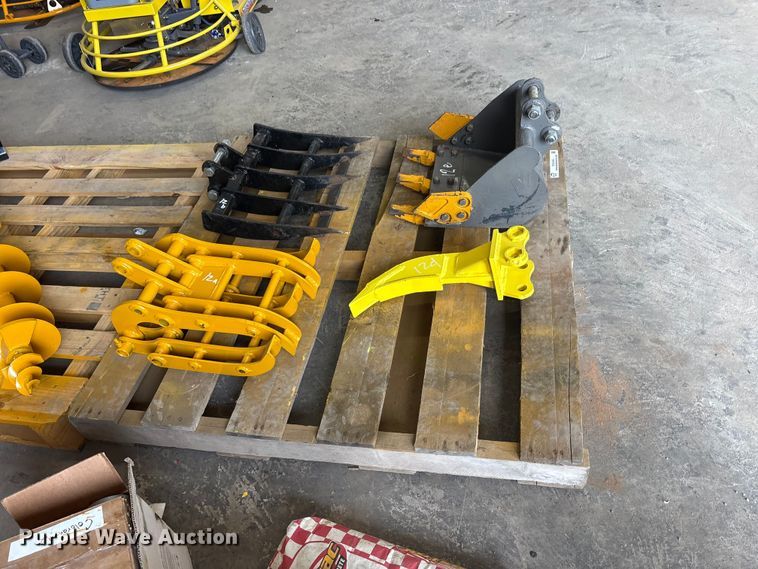 image for item EU5545 (4) mini excavator attachments