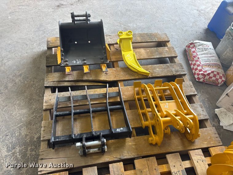 image for item EU5545 (4) mini excavator attachments