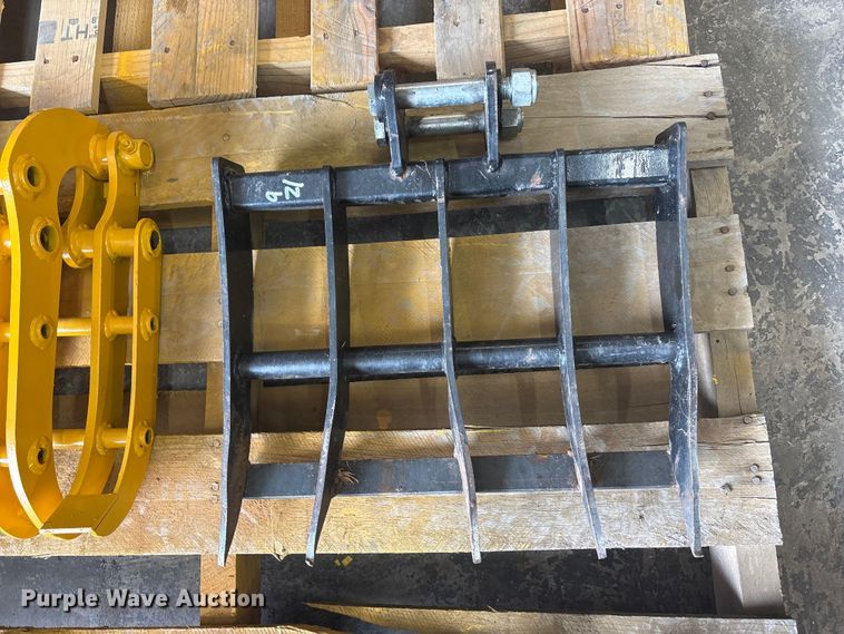 image for item EU5545 (4) mini excavator attachments
