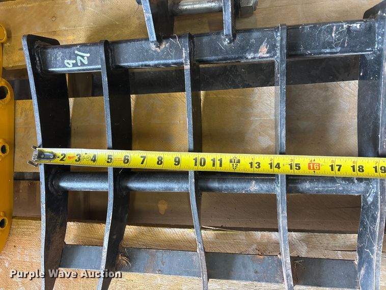 image for item EU5545 (4) mini excavator attachments