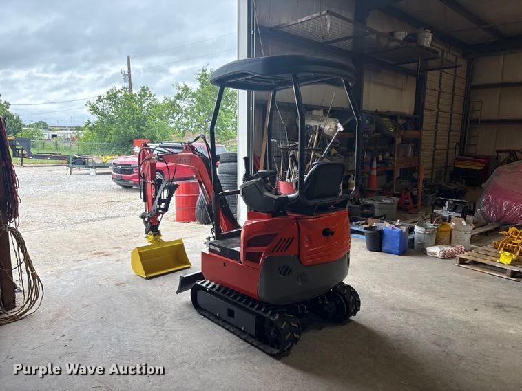 image for item EU5547 AGT QK18K-C mini excavator