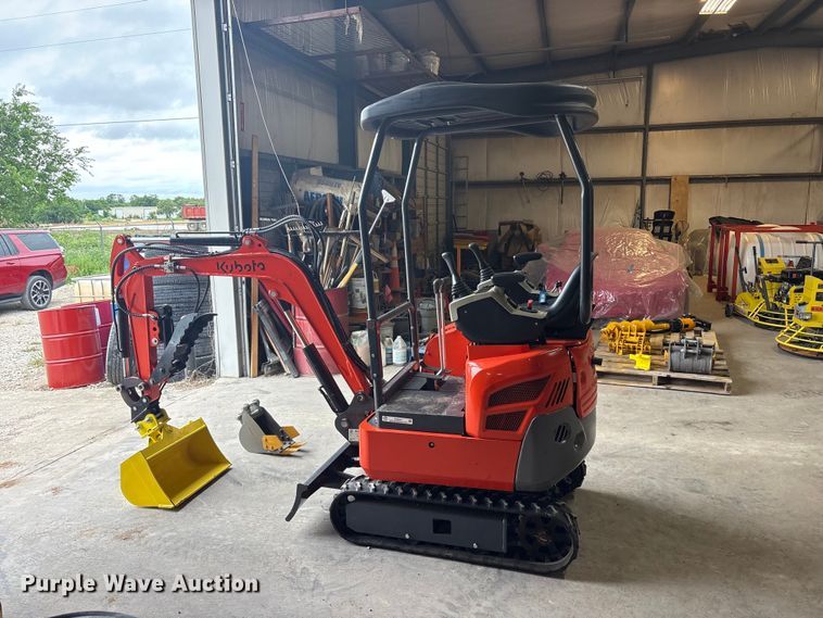 image for item EU5547 AGT QK18K-C mini excavator