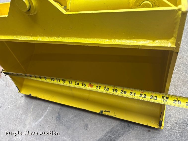 image for item EU5547 AGT QK18K-C mini excavator