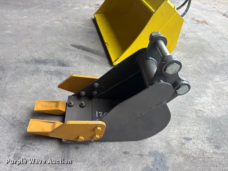 image for item EU5547 AGT QK18K-C mini excavator