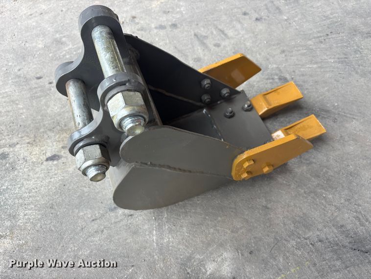 image for item EU5547 AGT QK18K-C mini excavator