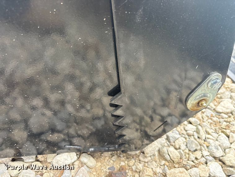 image for item EU5550 Skid steer four-in-one bucket
