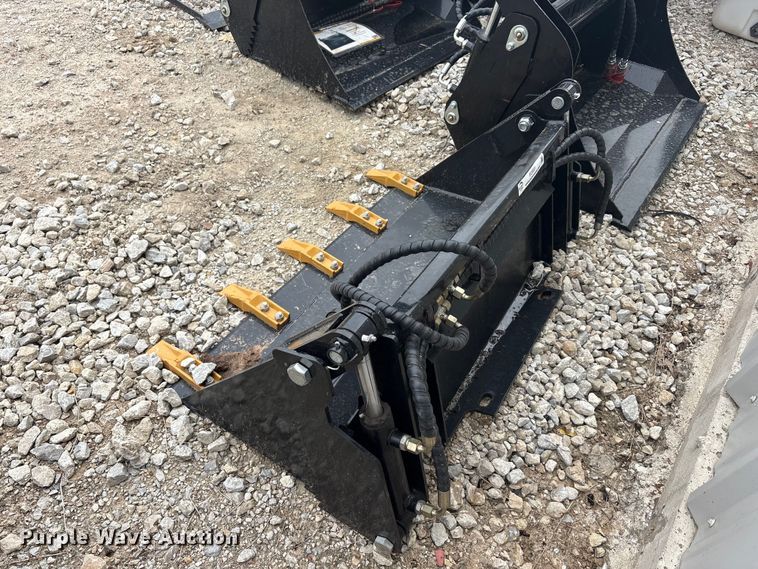 image for item EU5551 Compact utility loader four-in-one bucket