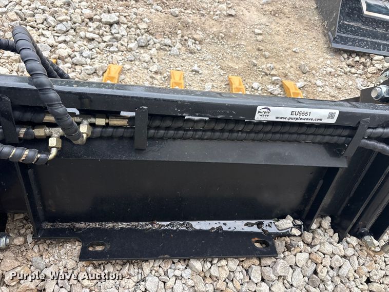 image for item EU5551 Compact utility loader four-in-one bucket