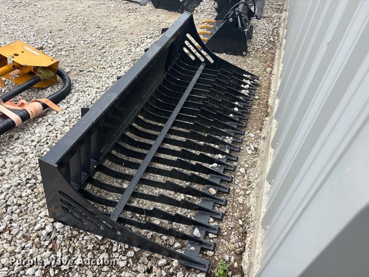 image for item EU5552 Skid steer rock bucket