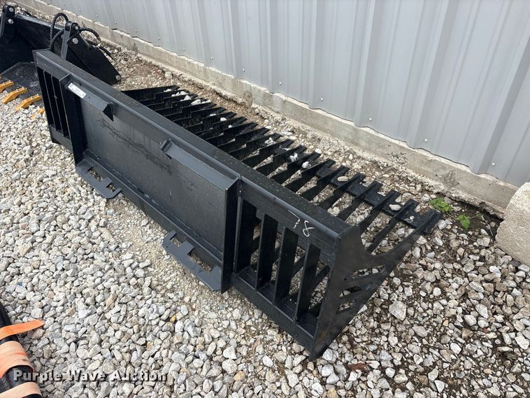 image for item EU5552 Skid steer rock bucket