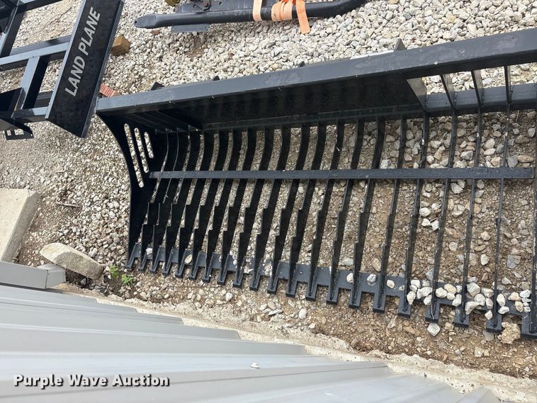image for item EU5552 Skid steer rock bucket