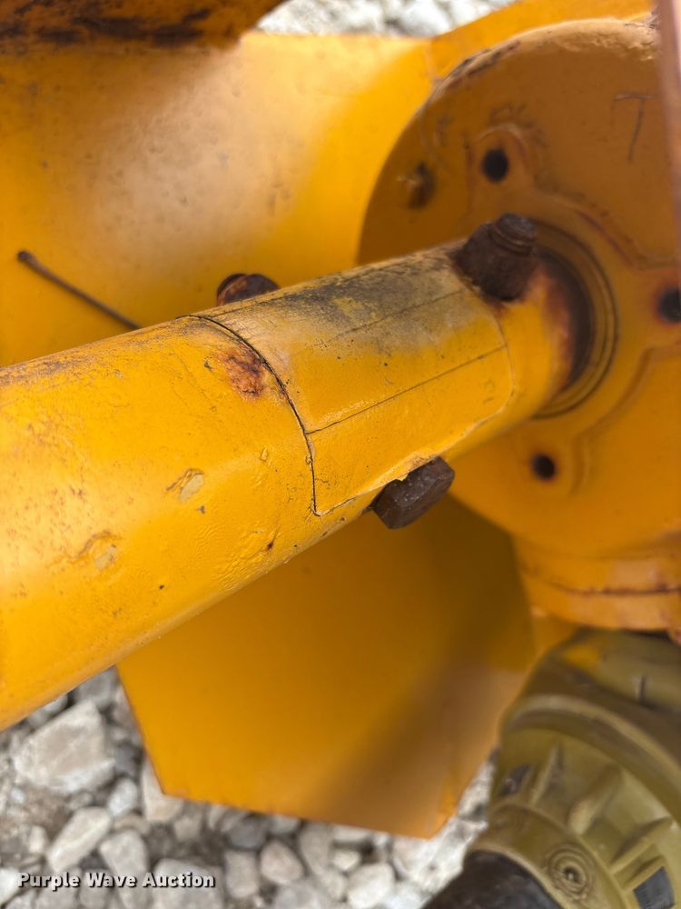 image for item EU5553 Auger