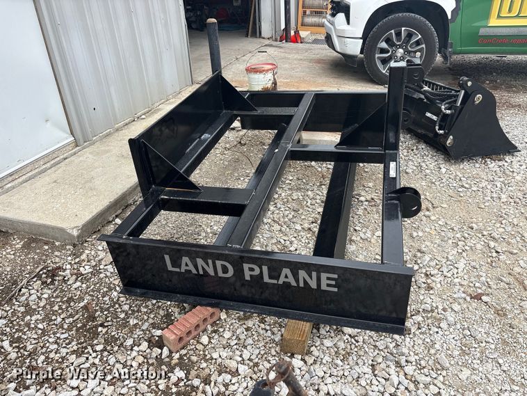 image for item EU5554 Skid steer land plane