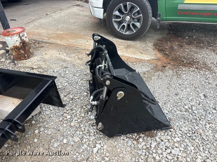 image for item EU5555 Compact utility loader four-in-one bucket