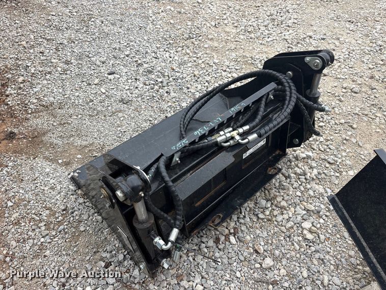 image for item EU5555 Compact utility loader four-in-one bucket