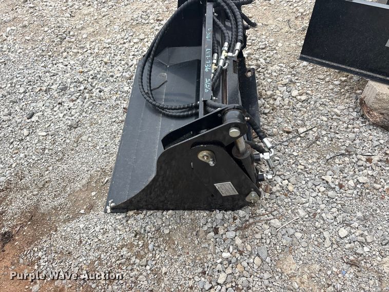 image for item EU5555 Compact utility loader four-in-one bucket
