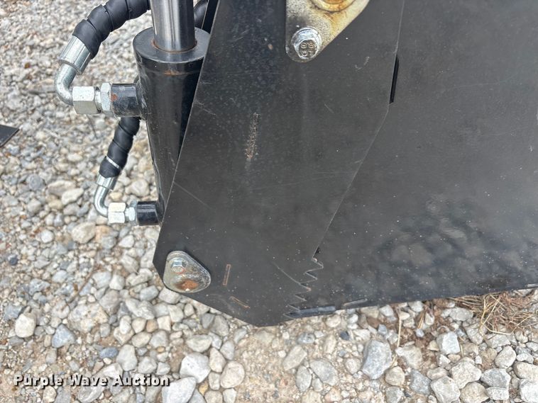 image for item EU5555 Compact utility loader four-in-one bucket