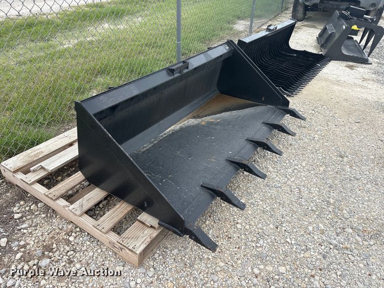 image for item EU5556 Skid steer bucket