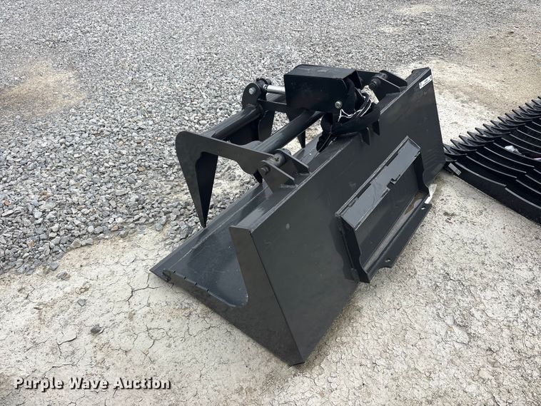 image for item EU5558 Compact utility loader grapple bucket
