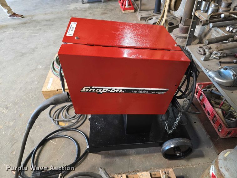 image for item EV2109 Snap-on FM-140A welder